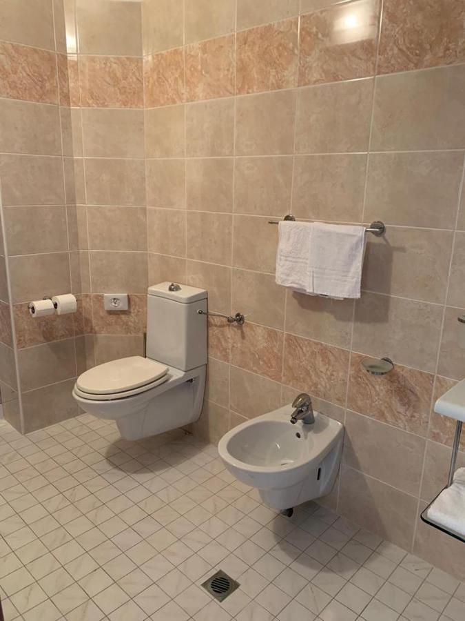 Hotel Bristol - Koolibry Hotels Червия Екстериор снимка